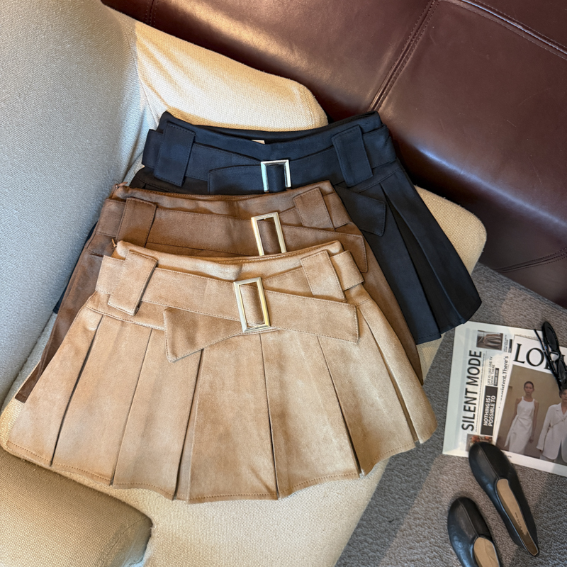 Retro Suede Pleated High Waist A-Line Mini Skirt with Metal Buckle Belt
